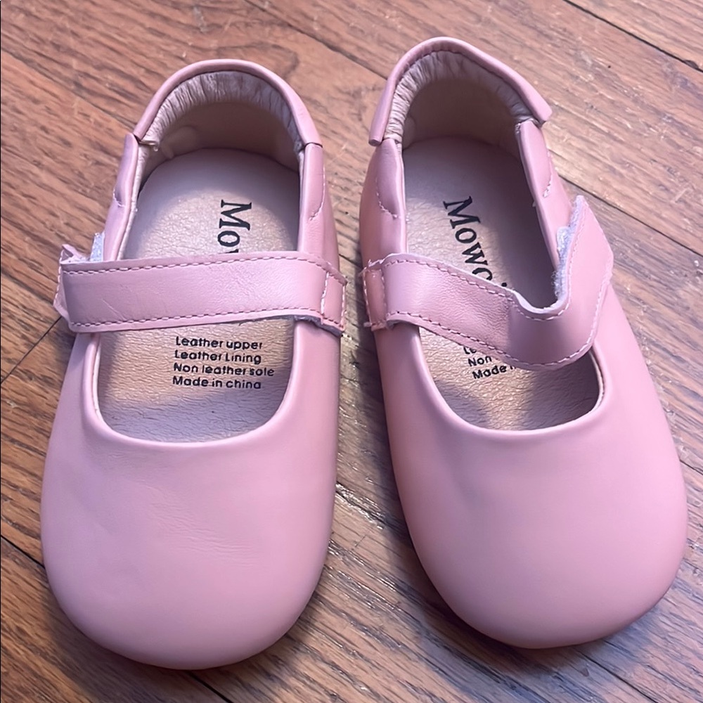 Soft Pink Mary Jane Baby Walker Shoes